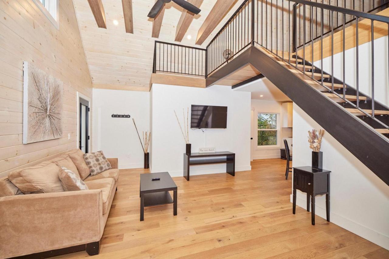 Riverview Executive Home A Ниагара-Фолс Экстерьер фото